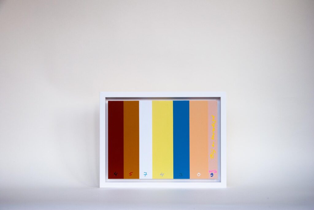 blij en bevredigd kunstwerk streepjescode borrekunst kunst met kleuren